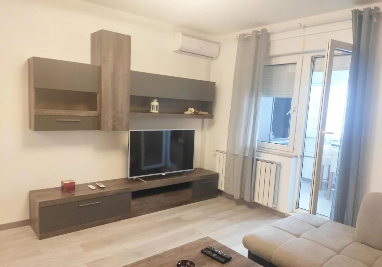 Apartment Nevera Rijeka