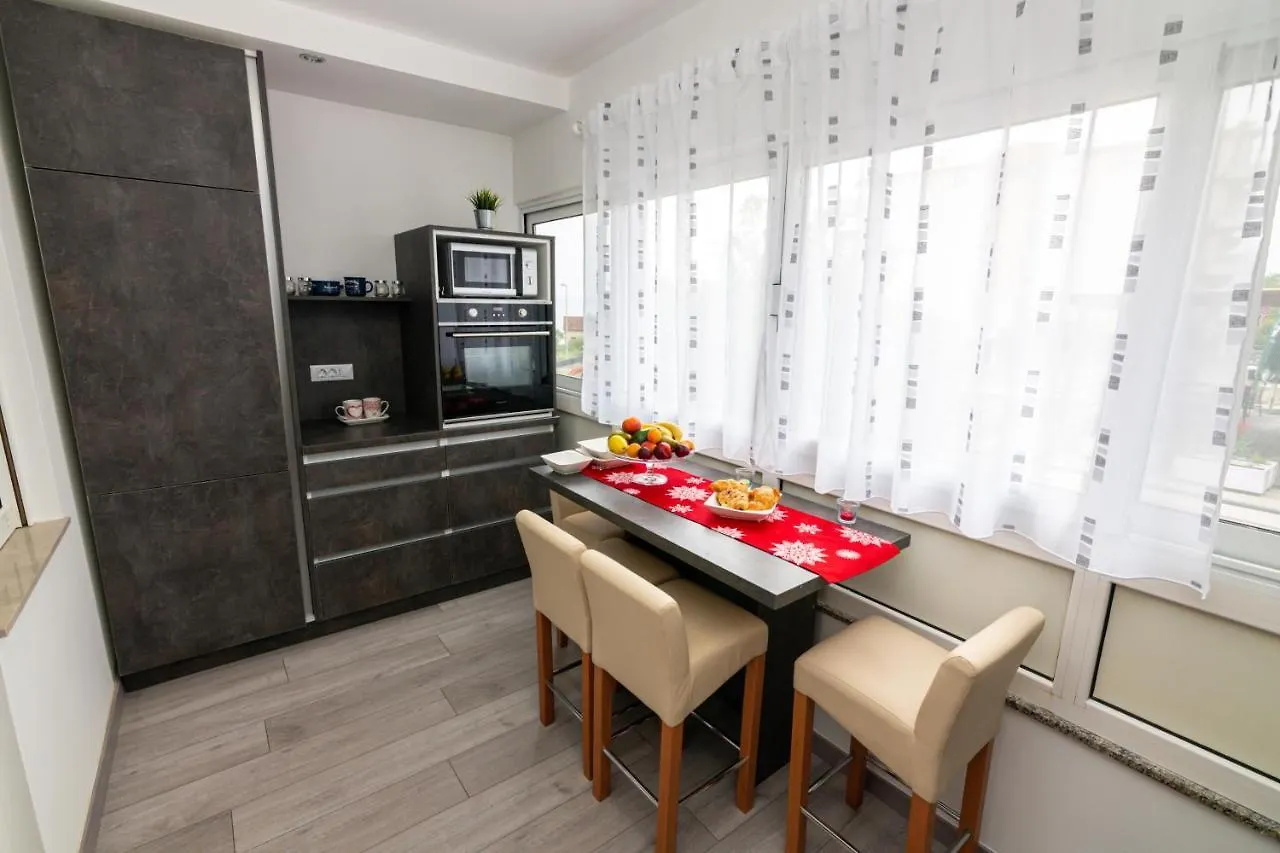 Apartment Nevera Rijeka Kroatien