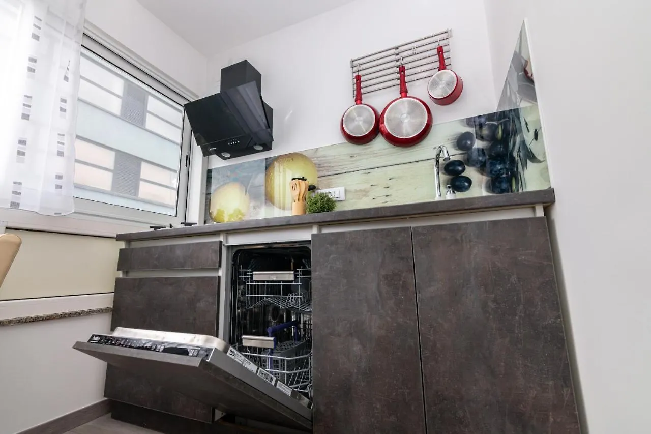 Apartment Nevera Rijeka