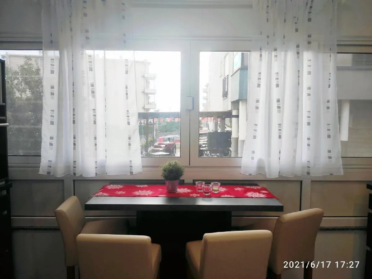 Apartment Nevera 리예카 0*,  크로아티아