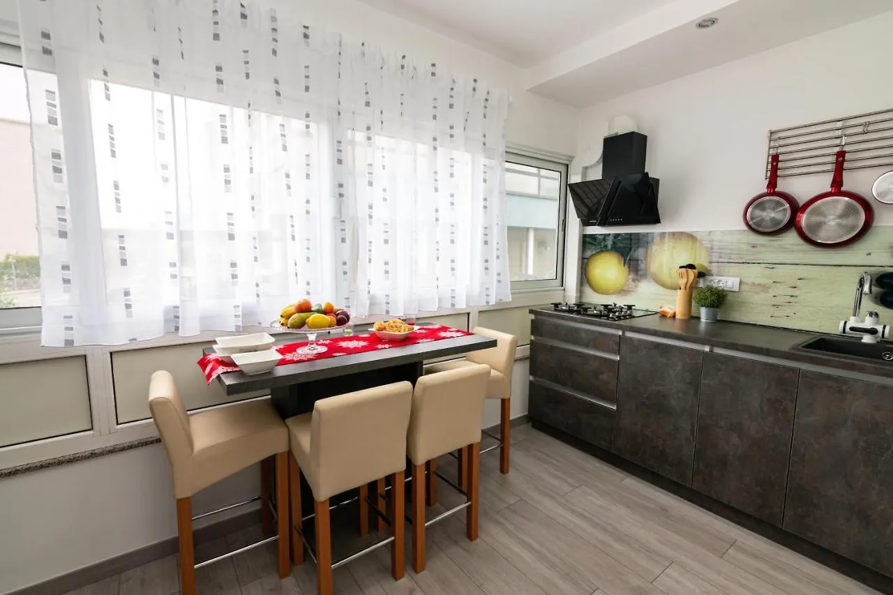 Apartment Nevera 리예카