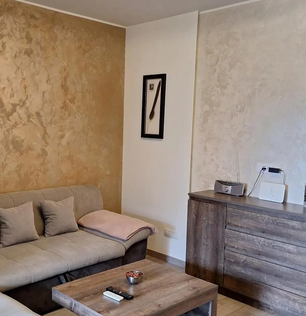 Apartment Nevera 리예카 0*,  크로아티아